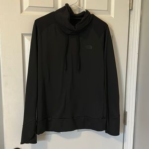 Women’s black north face size medium